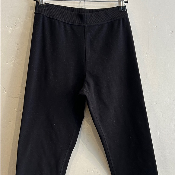 Alo Yoga Alosoft High Waist Iconic 90’s Capri - Picture 3 of 11